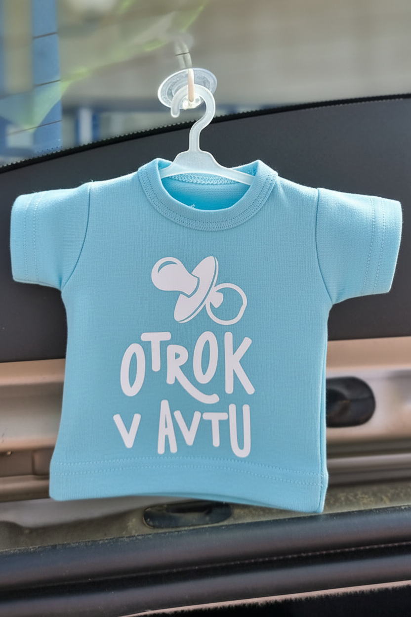 Mini majčka za v avto